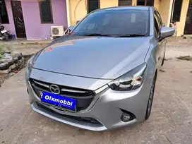 DP MURAH - Mazda 2 1.5 Skyactiv Bensin-AT 2015