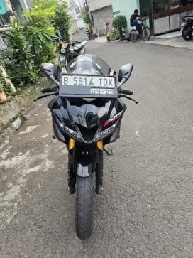 DP MINIM 500 CASH KREDIT NEW YAMAHA R 15 V3 THN 2019 PJK ON SIAP PAKAI