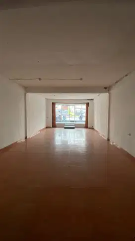 Disewakan ruko lokasi strategis Gaplek Pamulang