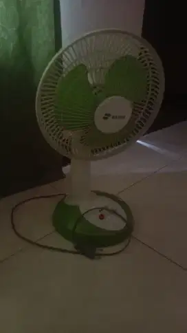 Dijual Kipas Angin Duduk (Sanex)