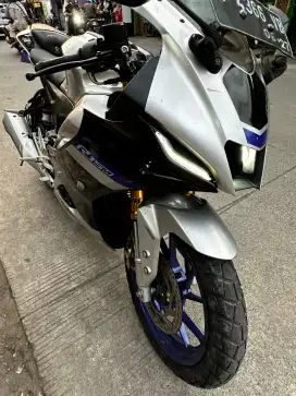 Jual Yamaha R15 M ABS