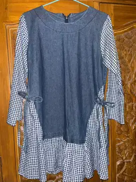 Atasan bahan Denim
