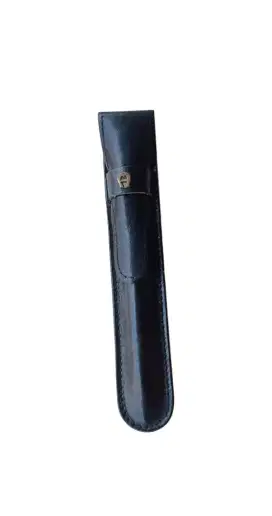 Aigner tempat pulpen