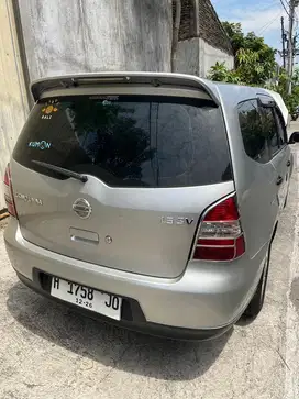 Grand livina SV MT