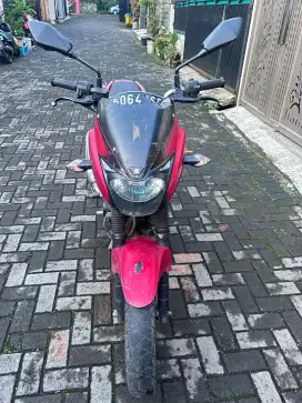Bajaj Pulsar 220cc tangan 1 dari baru pajak July 2026