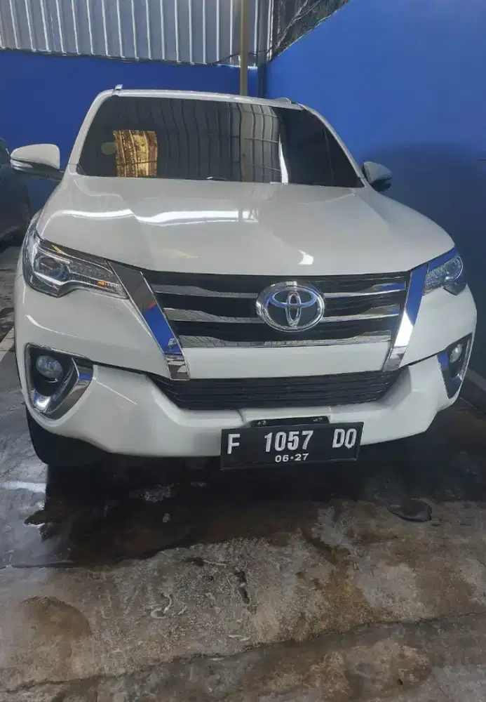 TOYOTA FORTUNER VRZ