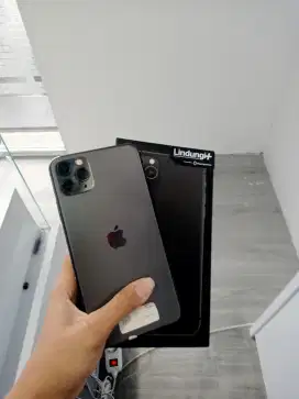 iphone 11 Pro max 64gb Normal full set warna grey