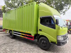 TRUK BOX CARGO HINO DUTRO 136HD EXTRA LONG TH.2023,CDD,6BAN KM RENDAH 