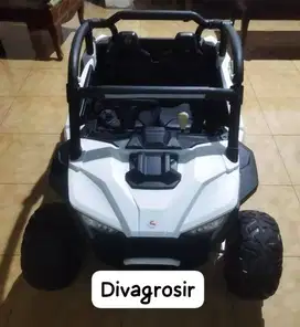 Mobil Remote Anak warna putih