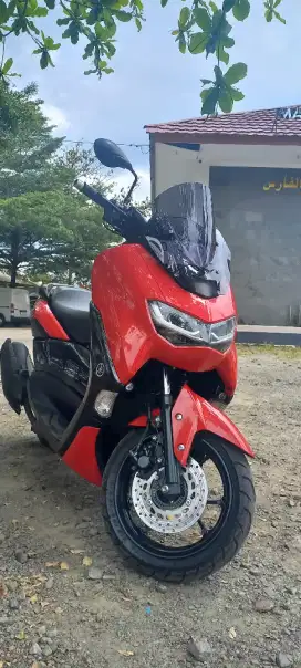 Yama N max 2023 ABS mulus lowww km. Harga 25,8jt