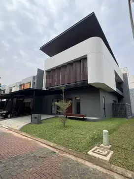 Rumah Baru Mewah ruangan Luas Cluster Eminent BSD city