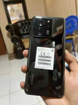 Handphone (Smarthone)