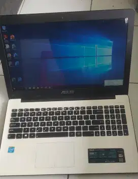 laptop Asus Vivobook Prosessor Intel Ram 4GB Hardis 500gb layar 15in