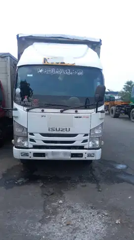 Dijual Truk Wingbox P. 6meter