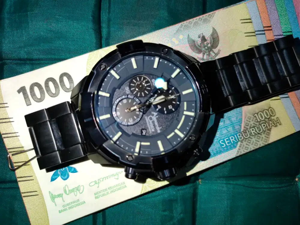 Jam tangan Alexander Cristie