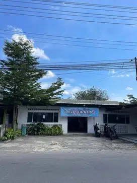 Disewakan ruang usaha/kios tempat strategis