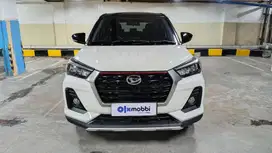 Daihatsu Rocky  1.0 R ADS Two Tone Bensin-MT 2021 Putih