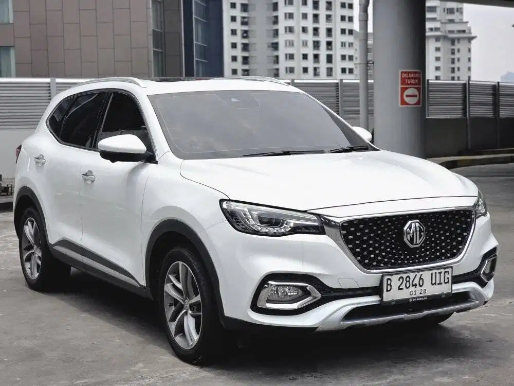 MG HS i-smart 2022 putih