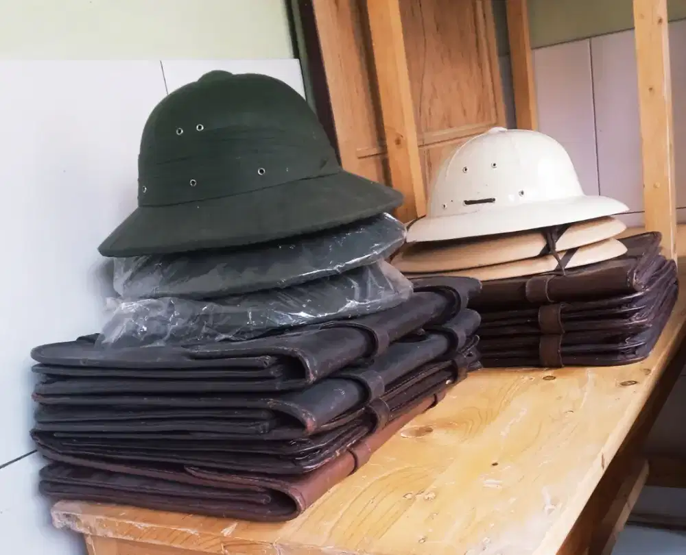 Tas kulit + topi demang borongan