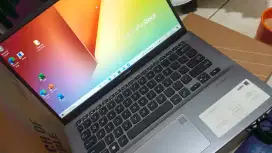 ASUS Vivobook A412FA 4GB/1TB mulus 'like new'