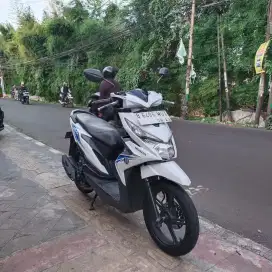 Beat Eco 2019 [Putih mesin Cakep Bagus Lengkap]