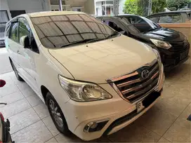 Toyota Kijang Innova 2014 Bensin