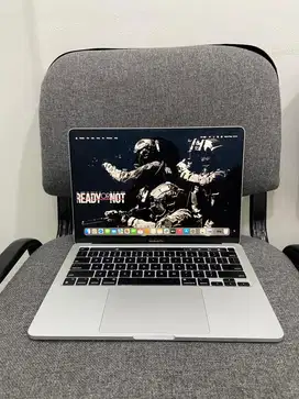 MacBook Pro M2 2022 13-inci 8/256GB