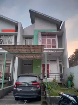 Jual rumah minimalis d Cluster Antapani lokasi strategis segera survey