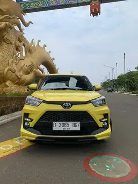 JUAL CEPAT UNIT LANGKA TAYOTA RAIZE GR 1.0 TURBO AT NIK 2021 KM 38.000