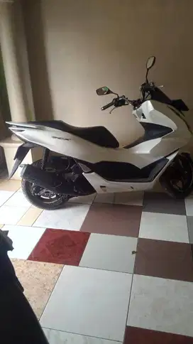 PCX TAHUN 2022...KM RENDAH BARU 4000