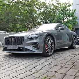 BENTLEY CONTINENTAL GT SPEED 4.0L V8 HYBRID Gravity Grey on Grey 2025