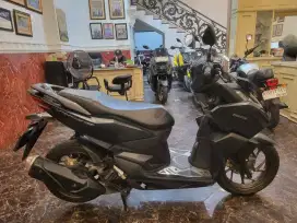 HUB KOKOM DP 2 JT VARIO 160 ABS 2024 LIKE NEW BERGARANSI FREE OLI