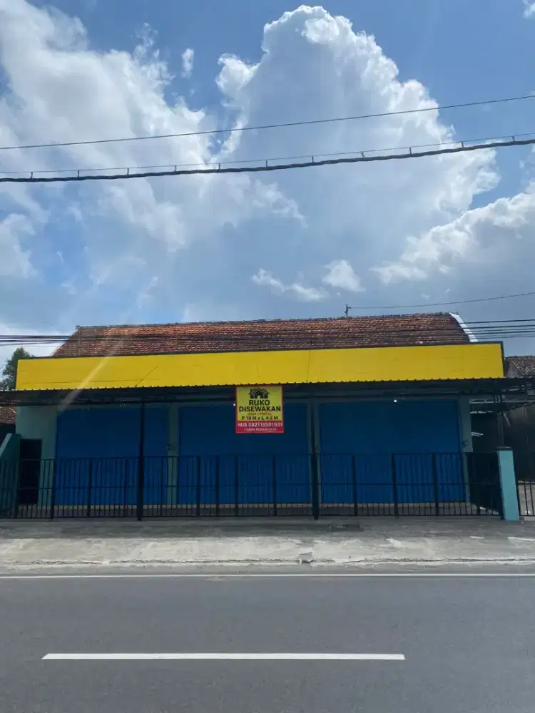 Ruko disewakan 3 pintu Jl parangtritis