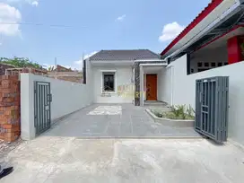 RUMAH 3 KAMAR TIDUR DEKAT KE JALAN JOGJA SOLO DI BERBAH