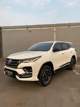 Fortuner GR 2.8 Full audio