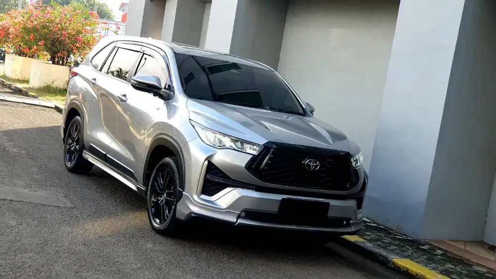 [ GARANSI 5TH ] Toyota Innova Zenix Q Hybrid 2.0 Modelista 2023/2024