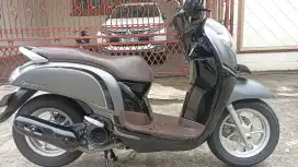 Honda Scoopy donuts tahun 2017.