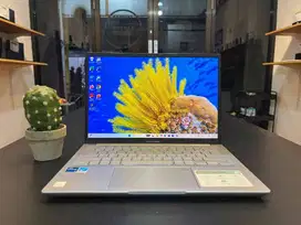 ASUS VIVOBOOK A1403ZA // LAYAR QHD OLED