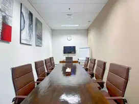 Ruang kantor pribadi sesuai kebutuhan unik bisnis Anda di HQ Plaza Oleos