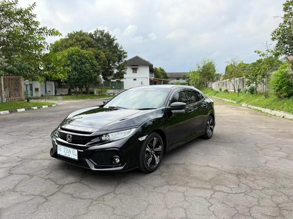 (Dp 6jt) Civic turbo E  2017 Hatchback “km rendah” istimewa