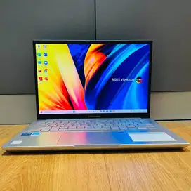 ASUS VIVOBOOK A1403ZA // LAYAR QHD OLED