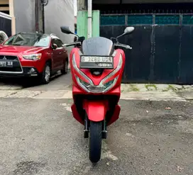 Honda PCX 150 CBS ISS MULUSSS Pajak Hidup Panjang