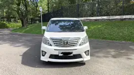 Toyota Alphard S 2015