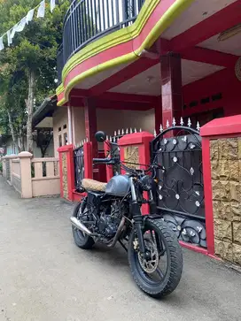 Motor custom scrambler d-tracker