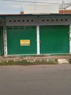 disewakan ruko / kios di jl Gajah Mada, Batang. Jawa Tengah