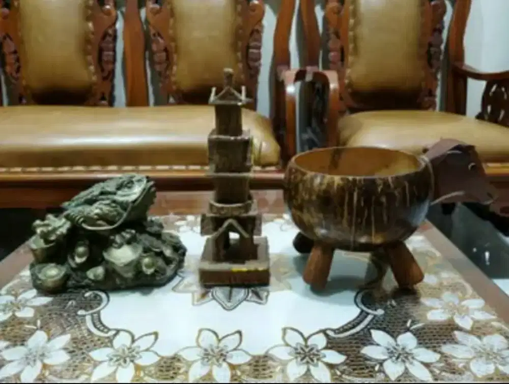 Jual Pajangan Antik.