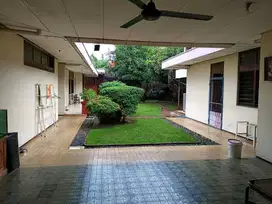 Dijual Rumah di Tengah Kota jl Dr. Cipto - Semarang
