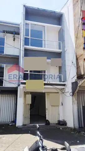 Ruko 3lt dekat Pasar Blimbing