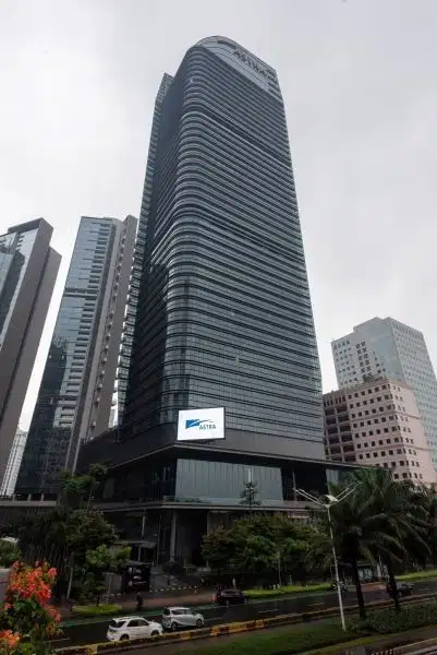 Ruang kerja fleksibel di Signature Menara Astra