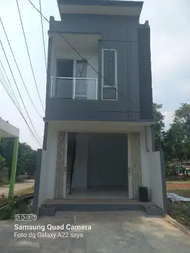 RUKO 2 LANTAI 400JT TIMUR CIBUBUR